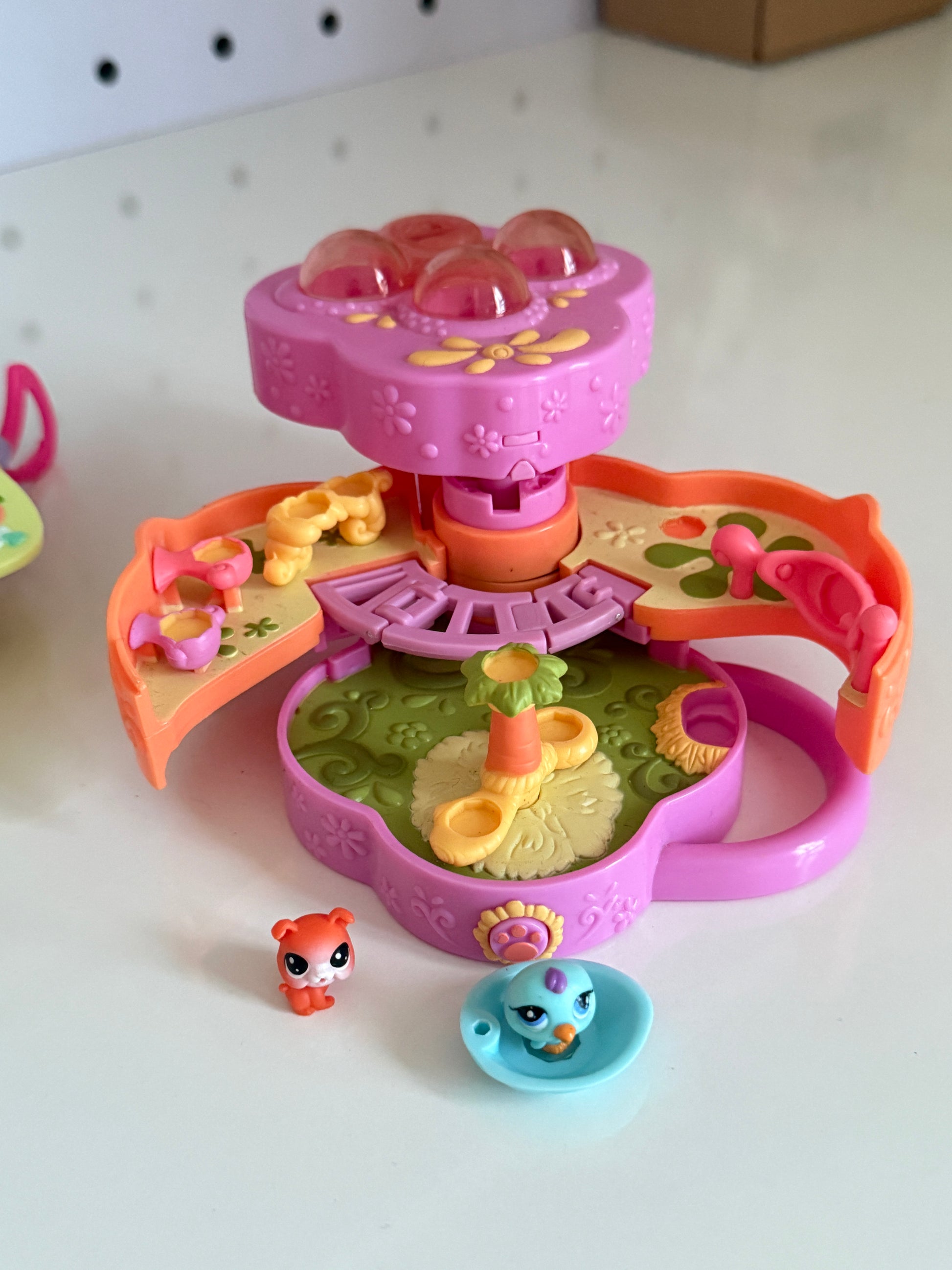 LPS Teeniest Tiniest playsets