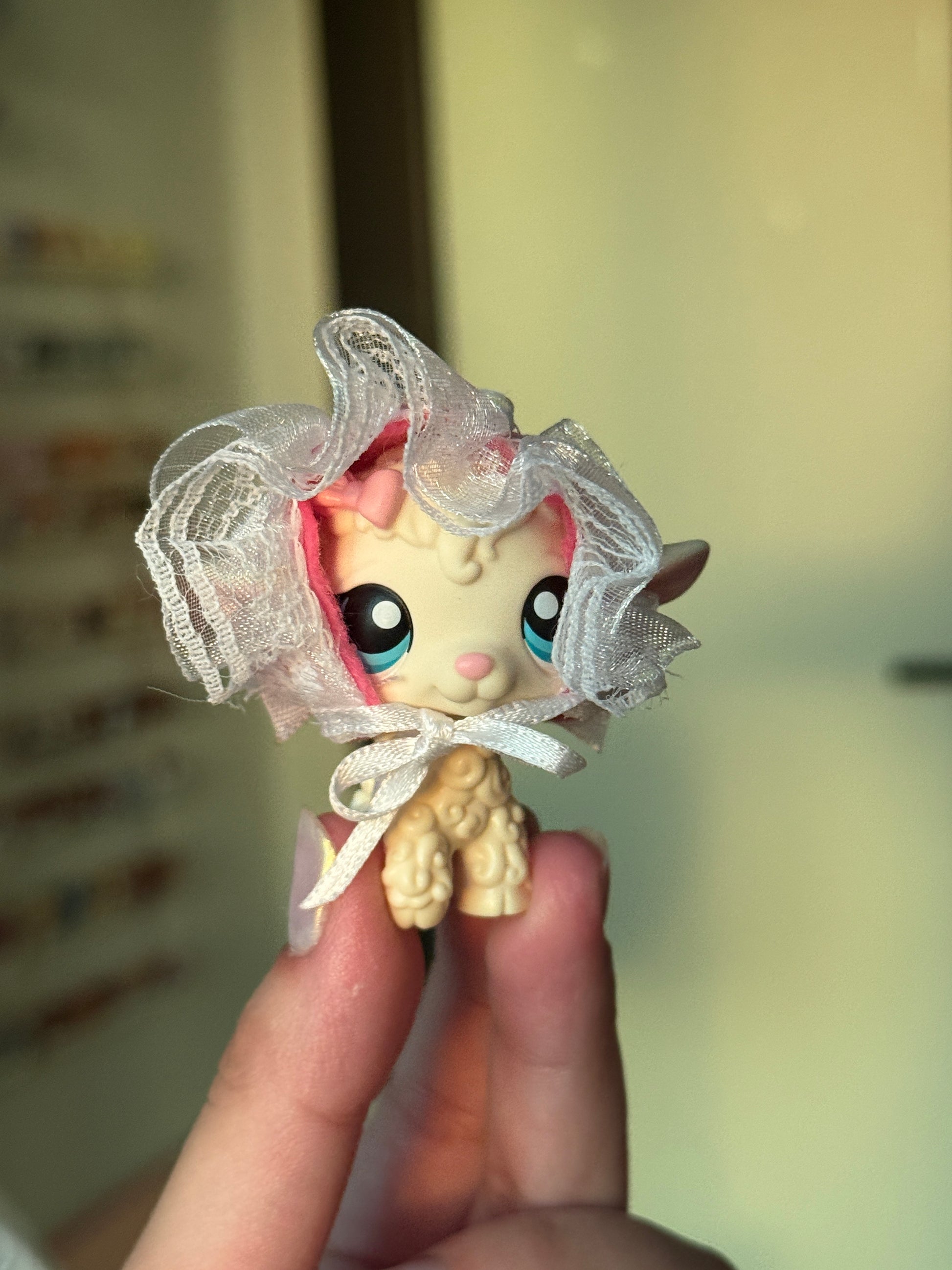 LPS Custom Bonnet