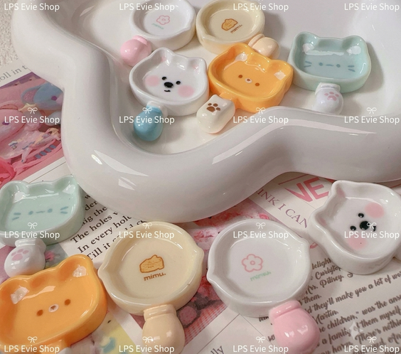 🍳 Sets of 4 Animal Frying Pan Trinkets for LPS