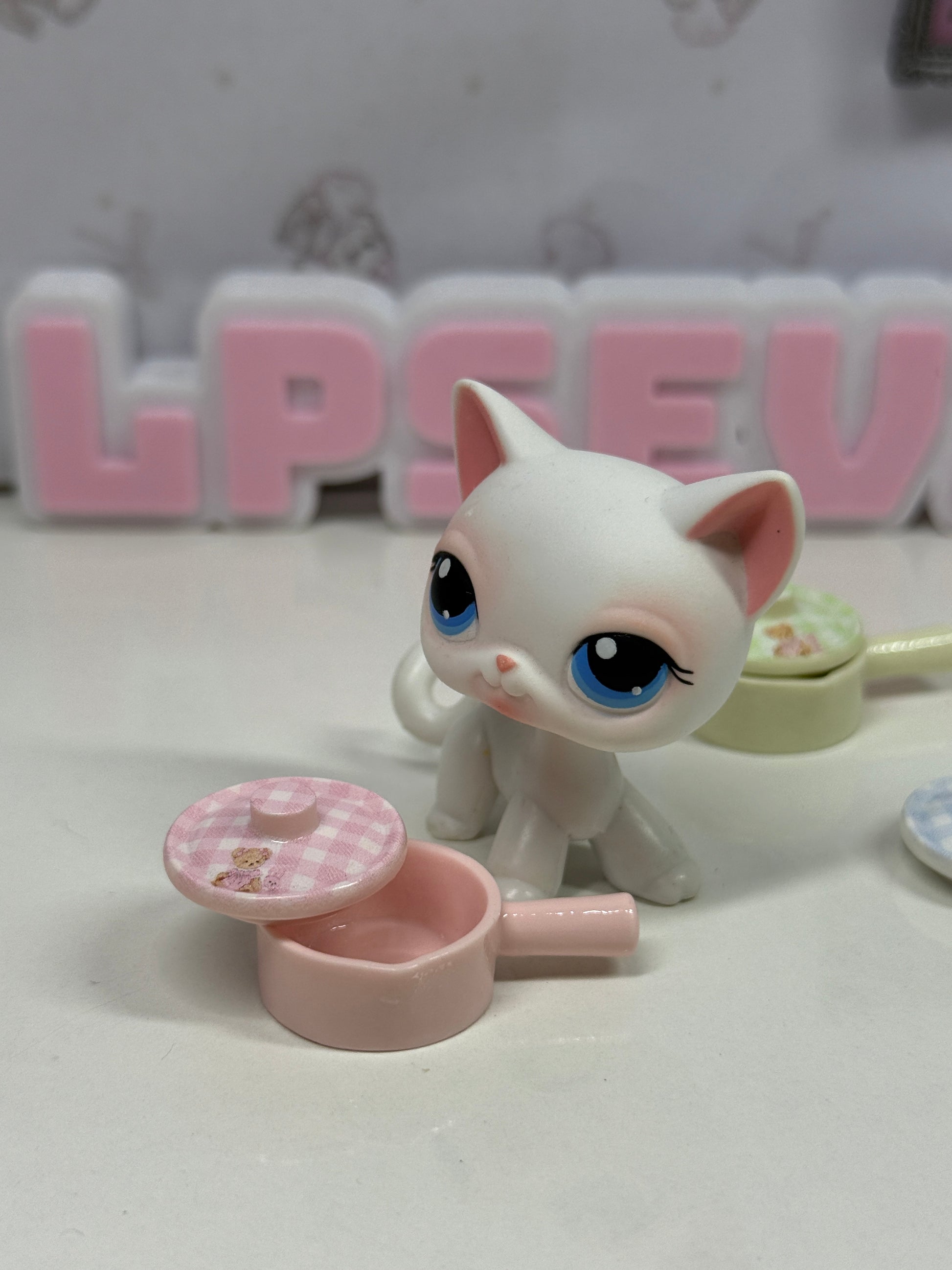 Trinket Pots for LPS