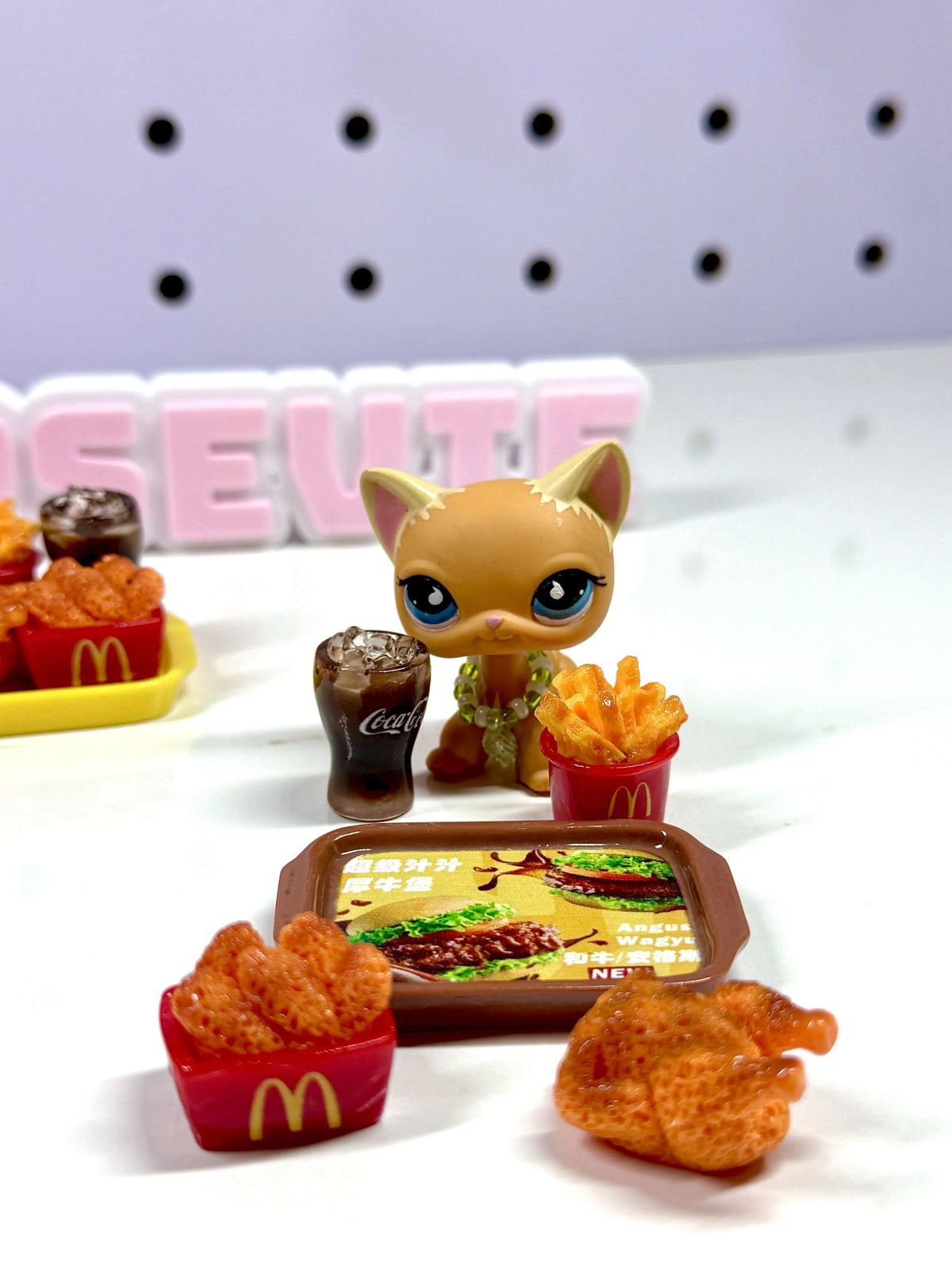 Miniature Fast Food Set with Fries, Fried Chicken, Soda & Trays