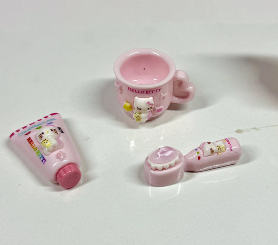 Miniature Bathroom Toiletries Set with Toothbrush, Toothpaste & Cup | LPS Accessories