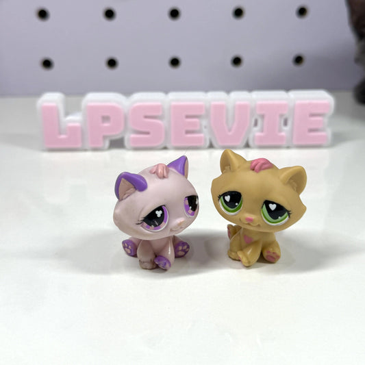 Set of 2 LPS Bon Bon Cat #576 & #552 (Valentine’s Set) | Littlest Pet Shop Cats