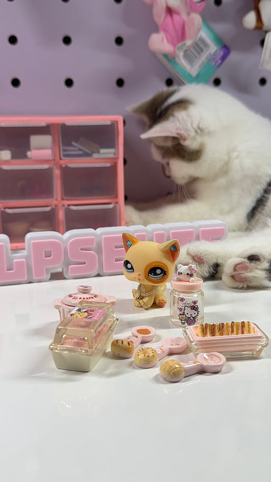LPS Cute Hello-Kitty food trinkets