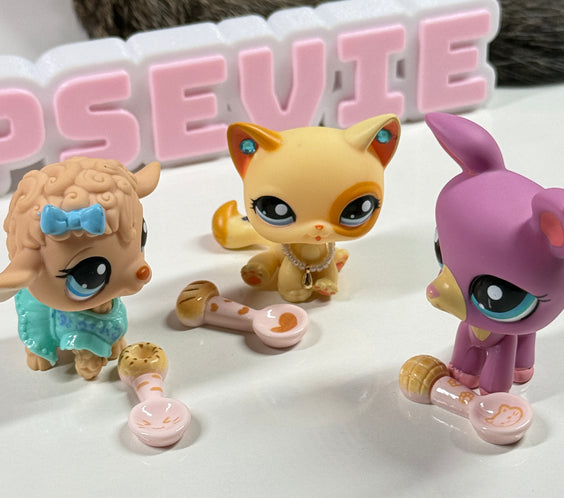 LPS Cute Hello-Kitty food trinkets