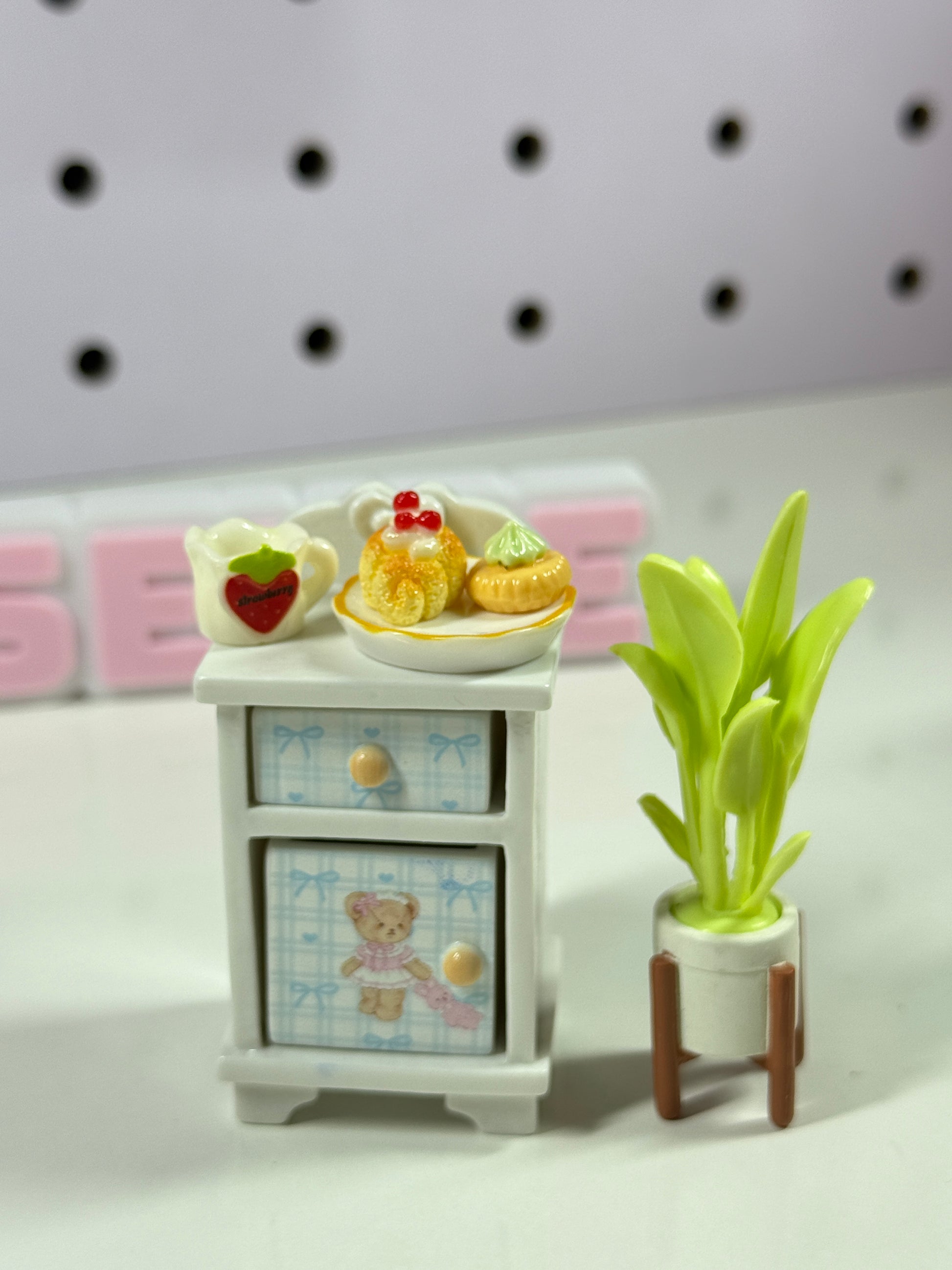 Drawer for LPS