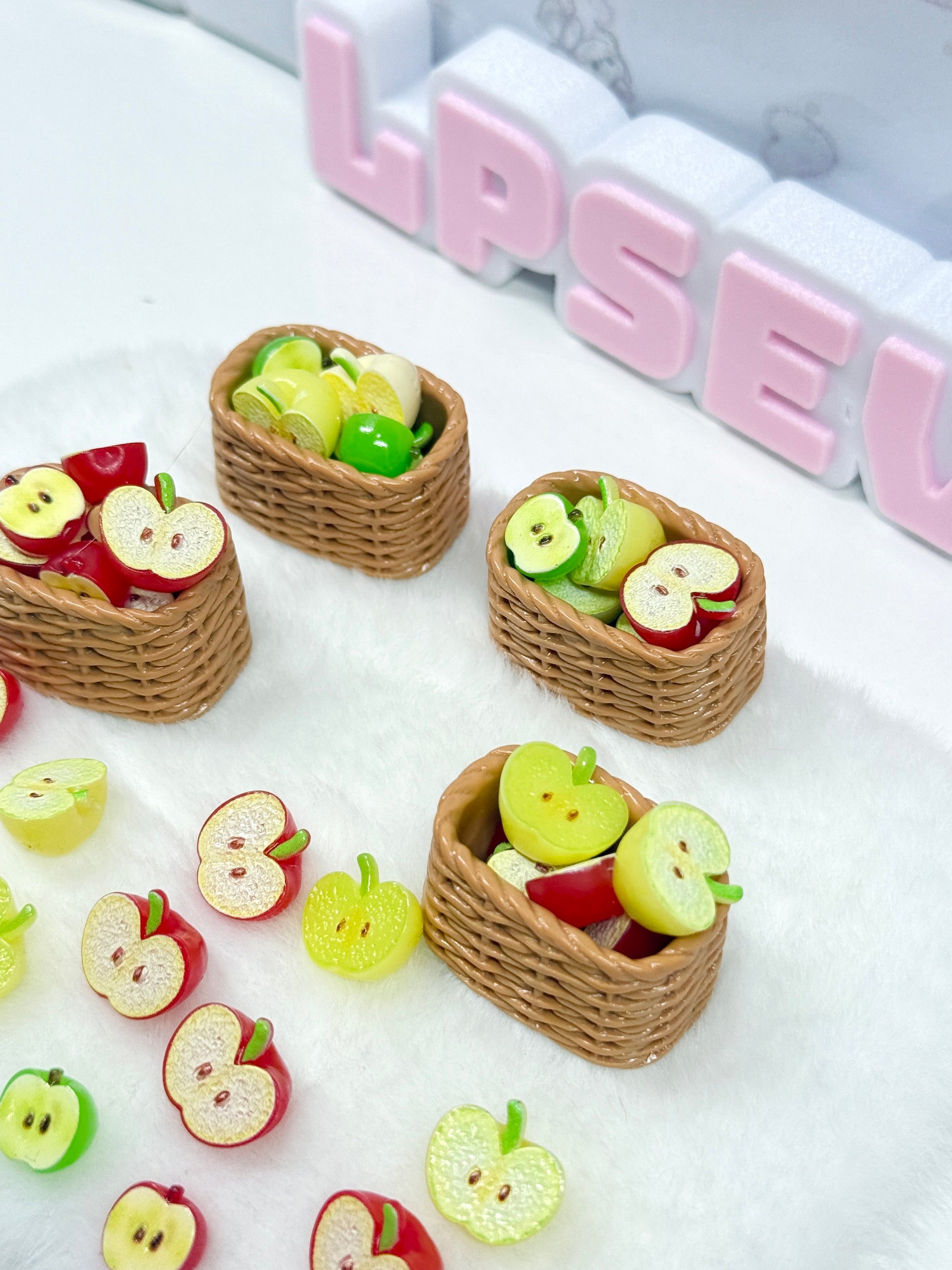 🍎 Mini Apple Basket Trinket Set for LPS