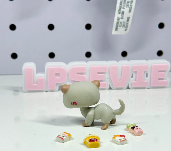 Littlest Pet Shop Ferret #1172 Exclusive Grey Peach + LPS ferret's bonnet