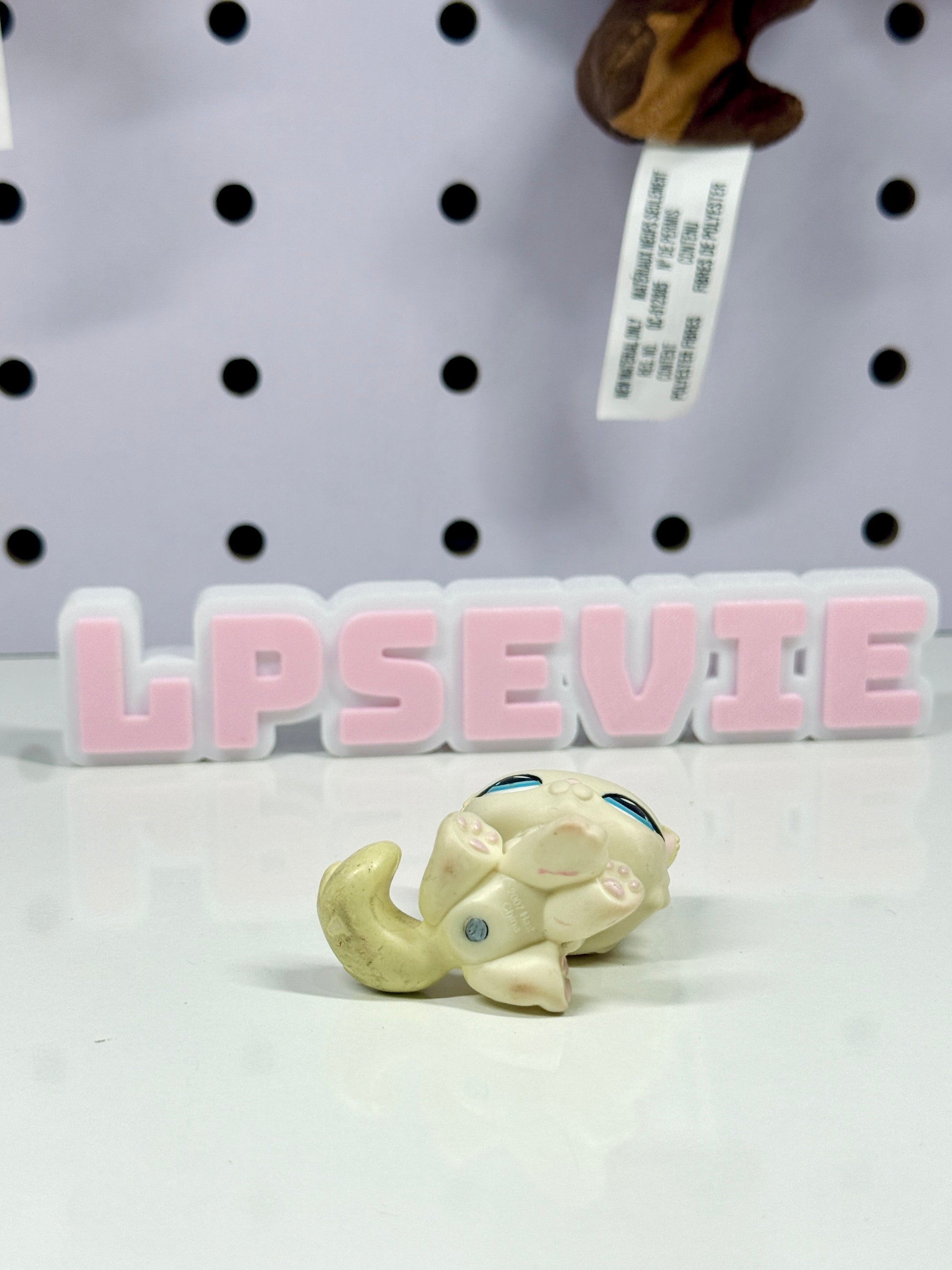 Authentic LPS #428 Cream Persian Cat Blue Eyes Littlest Pet Shop ✨