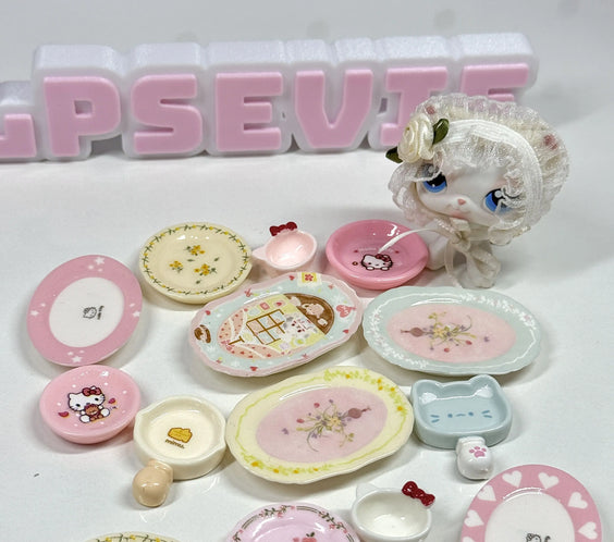 🍽️ Miniature Cute Plate & Tray Trinket Set for LPS | Kawaii Plates, Trays & Kitchen Decor