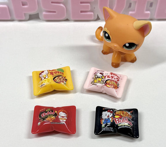 🍜 Hello Kitty Buldak Ramen Package Trinket for LPS 🎀