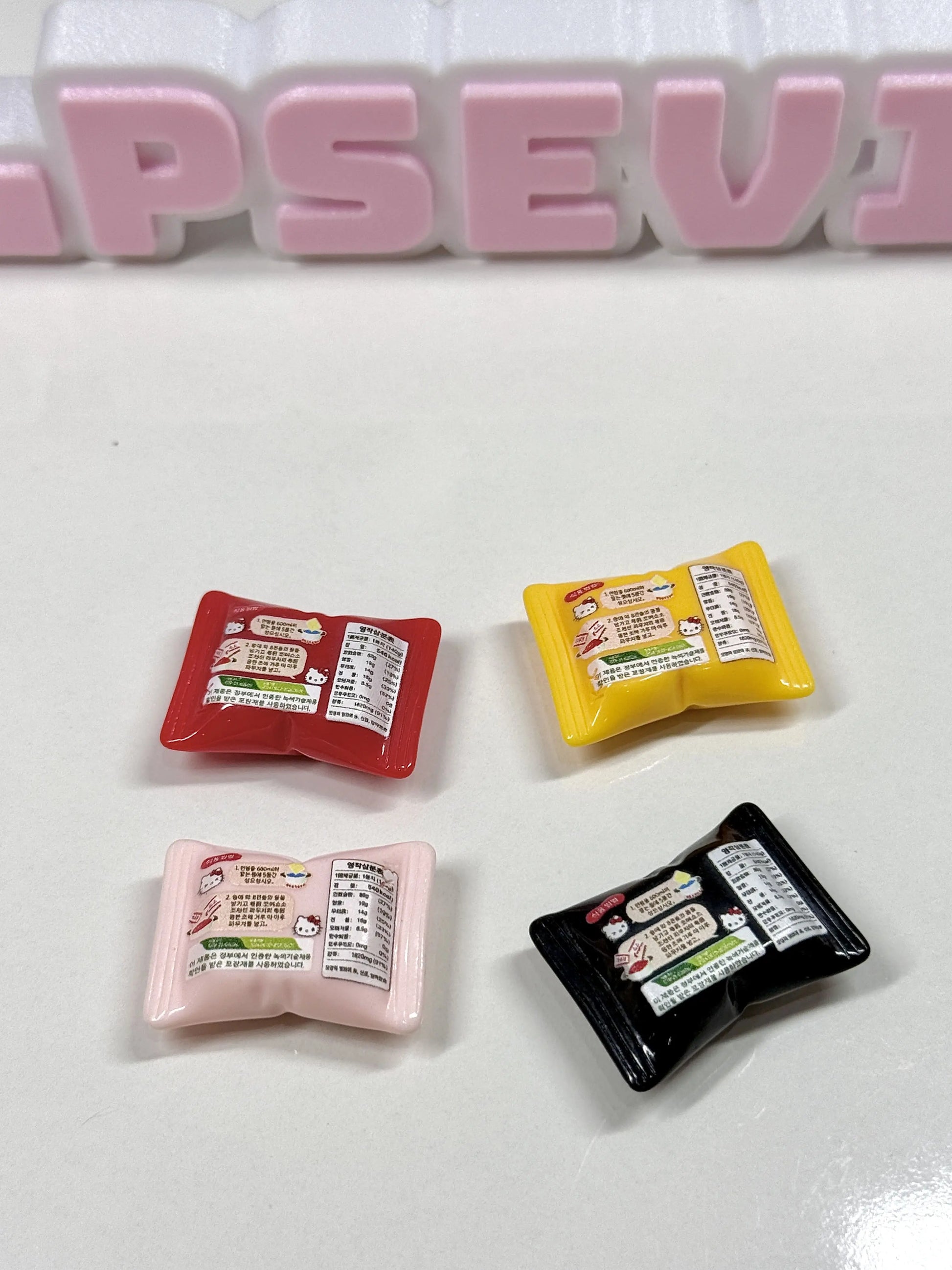 🍜 Hello Kitty Buldak Ramen Package Trinket for LPS 🎀
