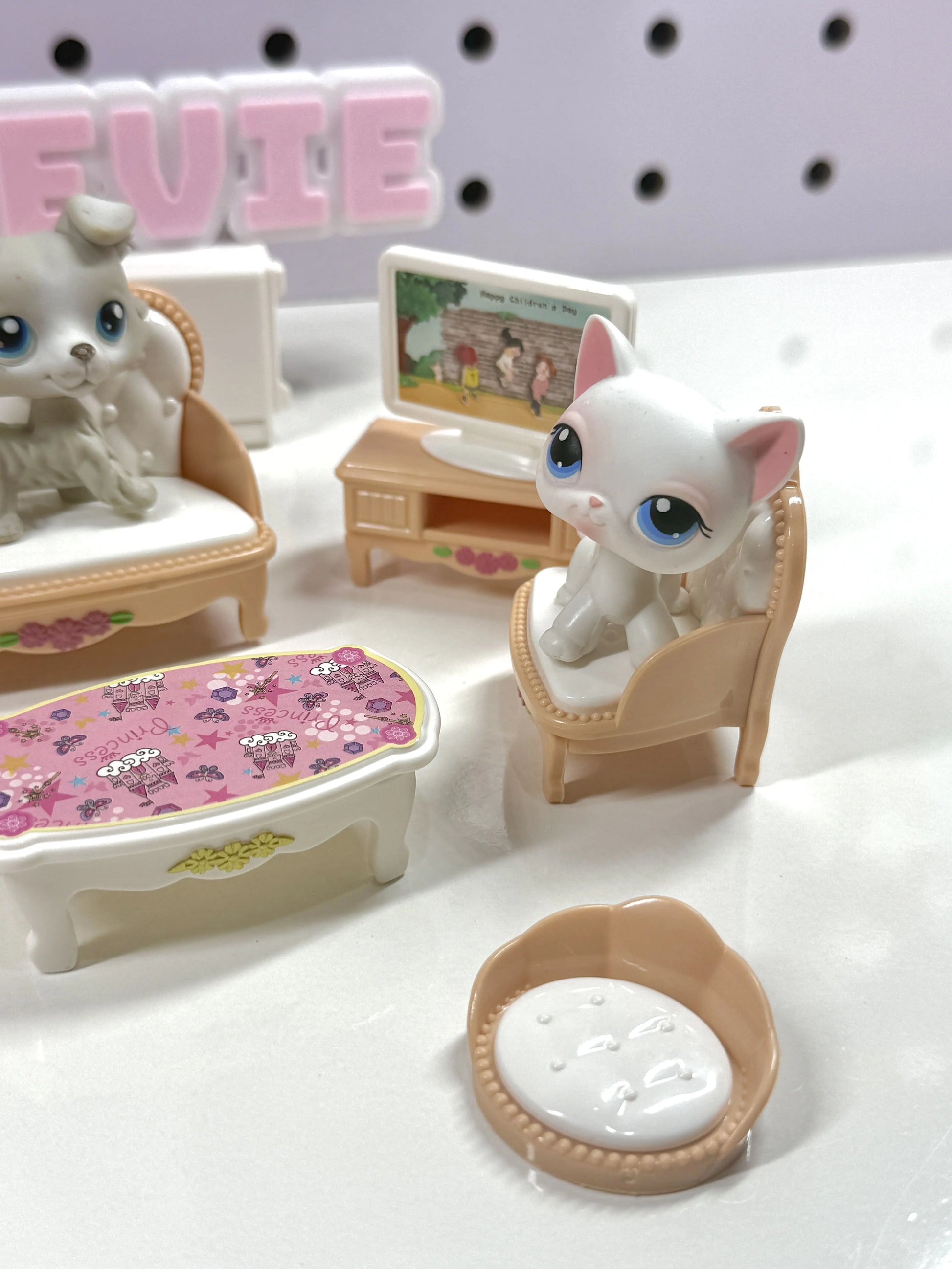 Miniature Beige Living Room Set for LPS | 1:12 Scale Dollhouse Furniture