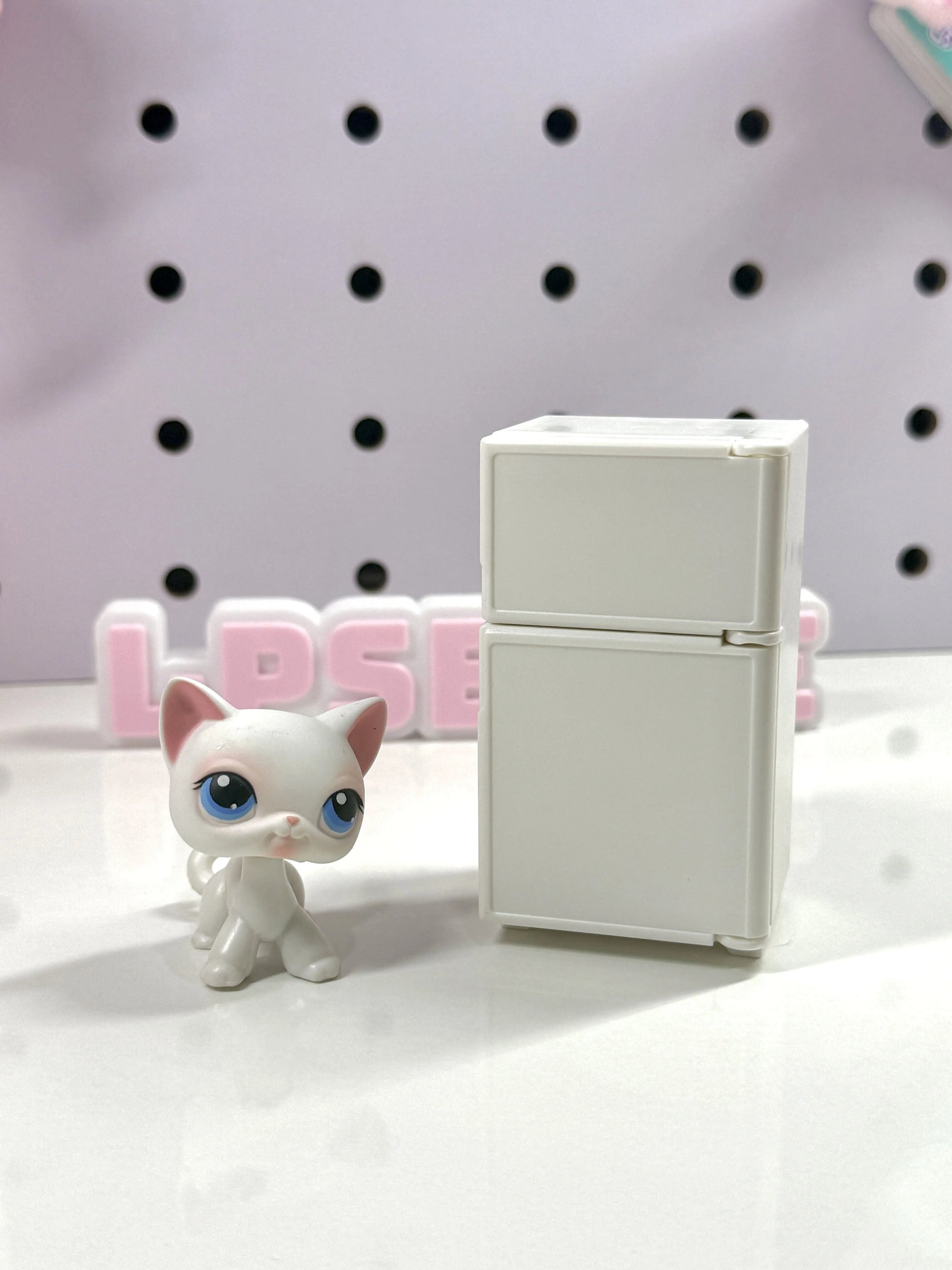 Miniature Refrigerator for LPS | Opening Fridge Furniture