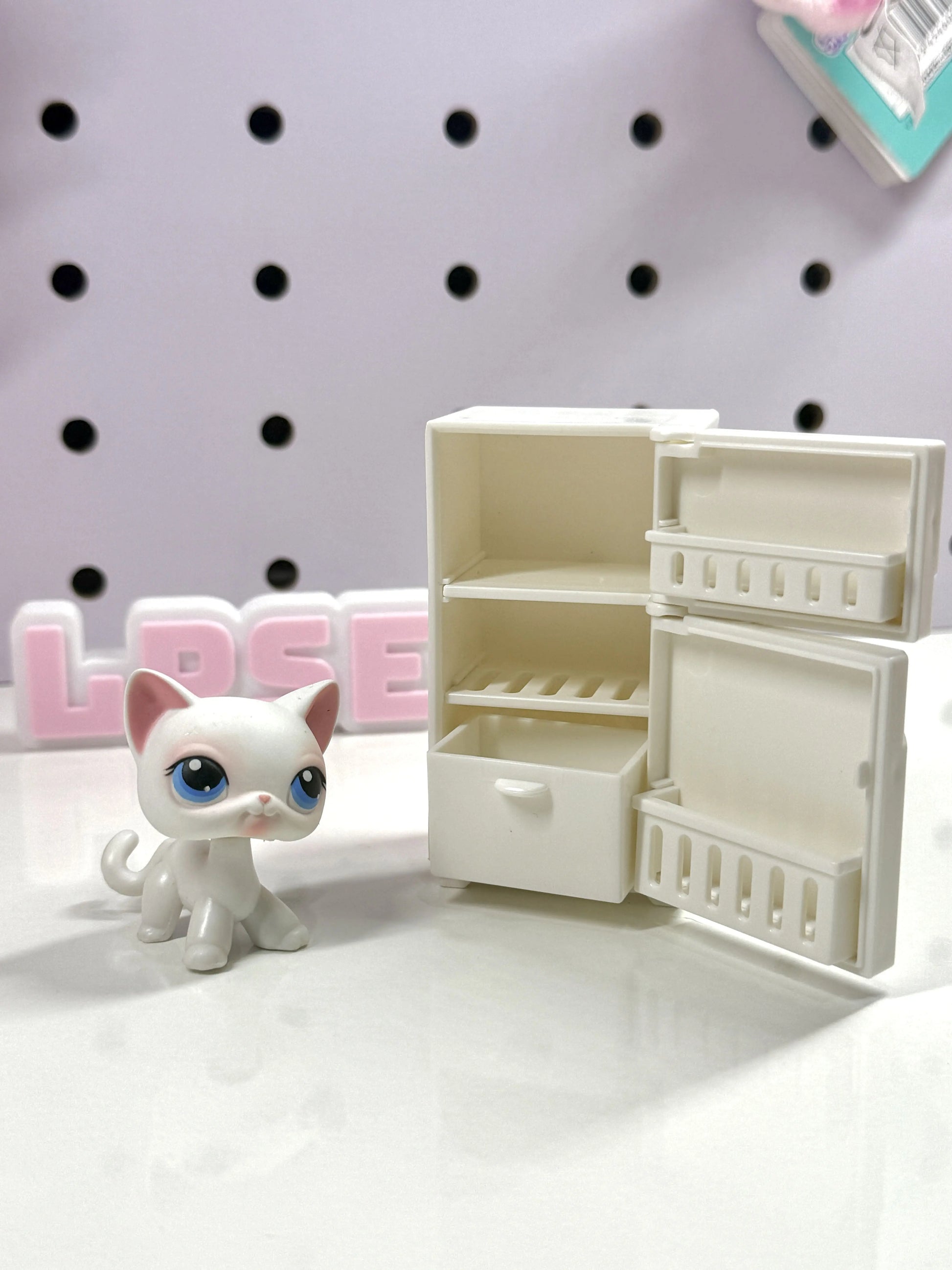 Miniature Refrigerator for LPS | Opening Fridge Furniture