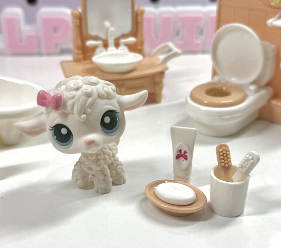 Miniature Bathroom Set for LPS | 1:12 Scale Dollhouse Bathroom Accessories