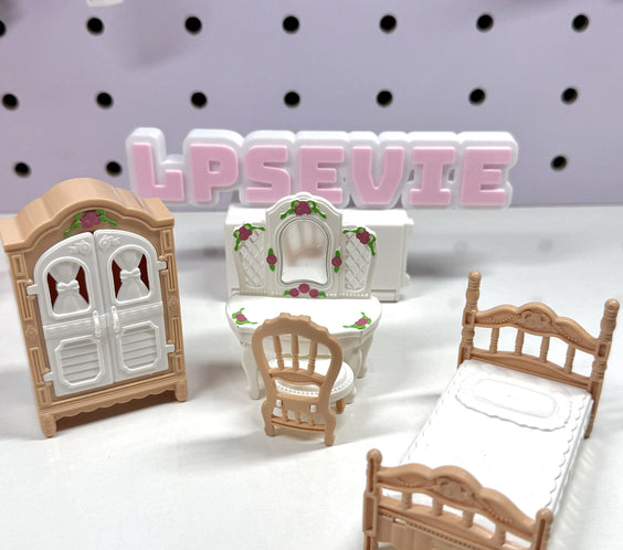 🌹 Vintage Rose Bedroom Furniture Set for LPS & Dollhouse Miniatures | Bed, Vanity, Chair & Wardrobe