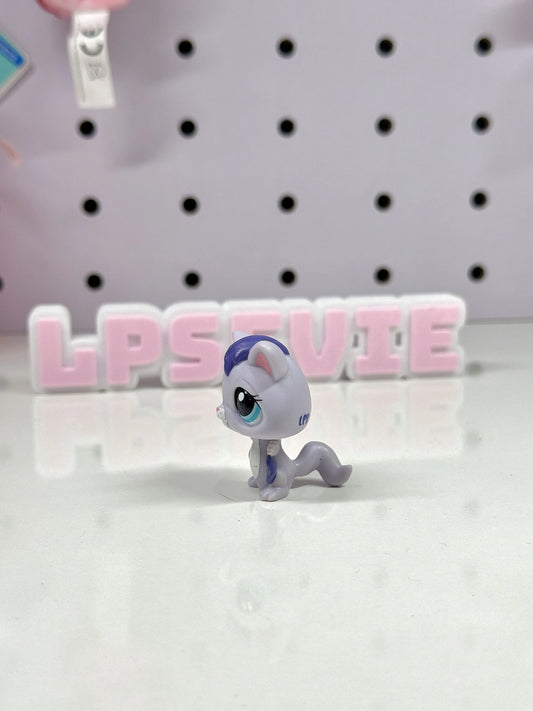 Littlest Pet Shop No # LPS Authentic Mystery Lavender Purple Sugar Glider Blue