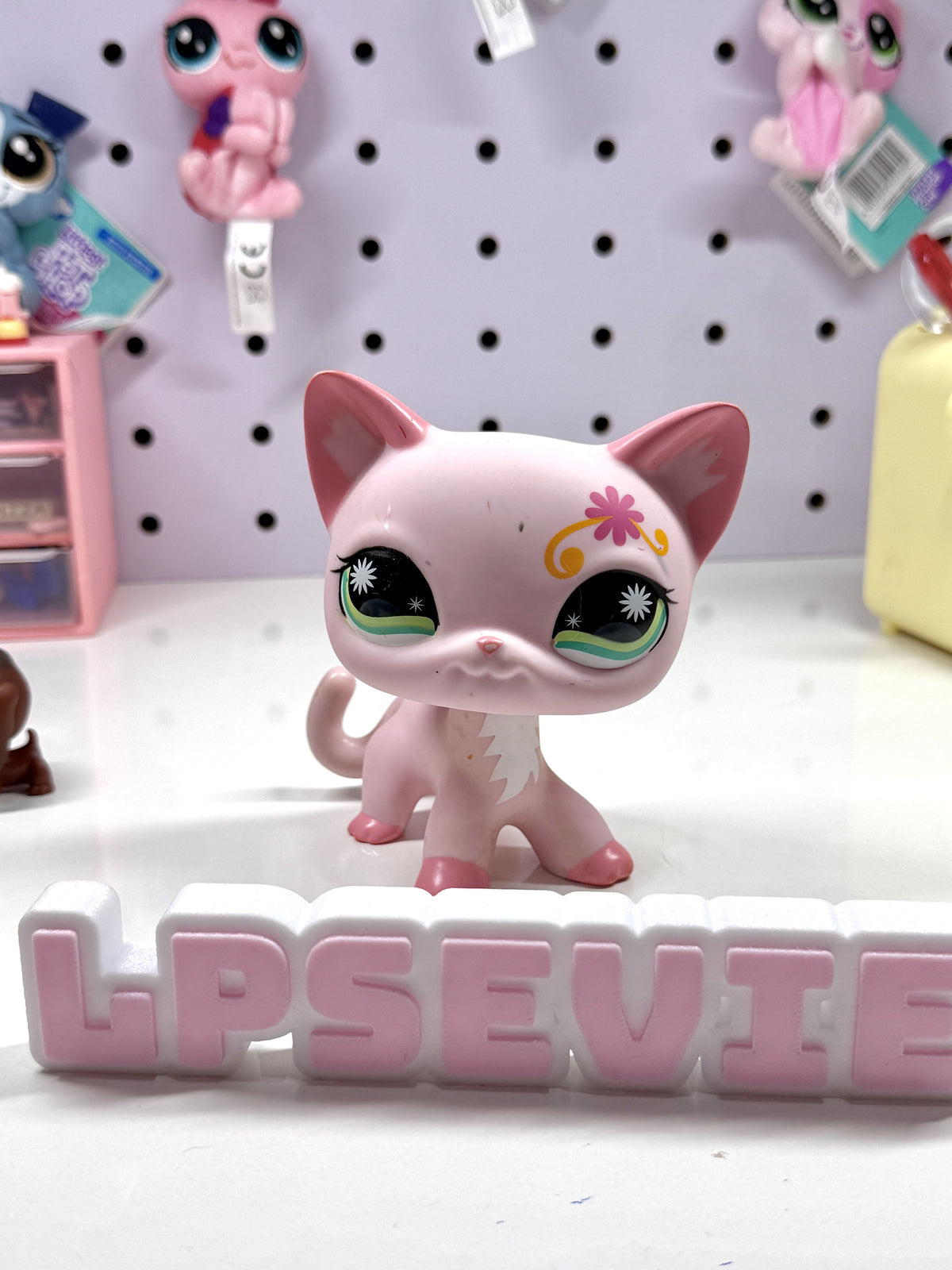 Authentic Littlest Pet Shop Jumbo Deco Pink Shorthair Cat