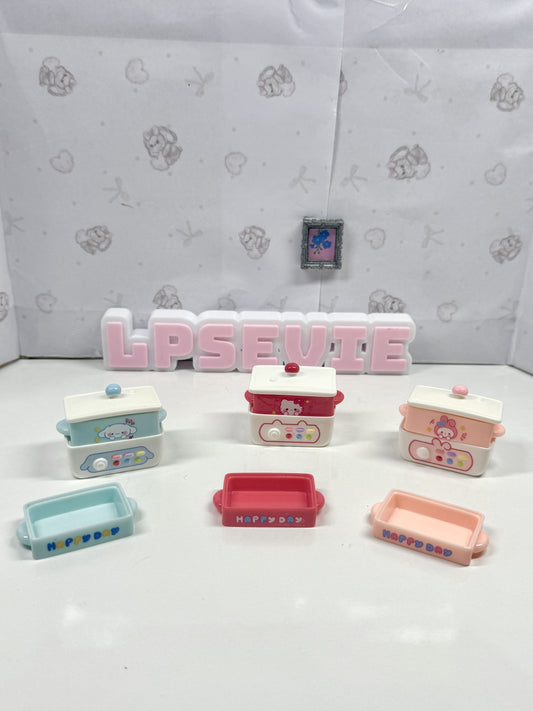 Miniature Kawaii Slow Cooker Crock Pot for Littlest Pet Shop (LPS) | Dollhouse Kitchen Appliance with Optional Food