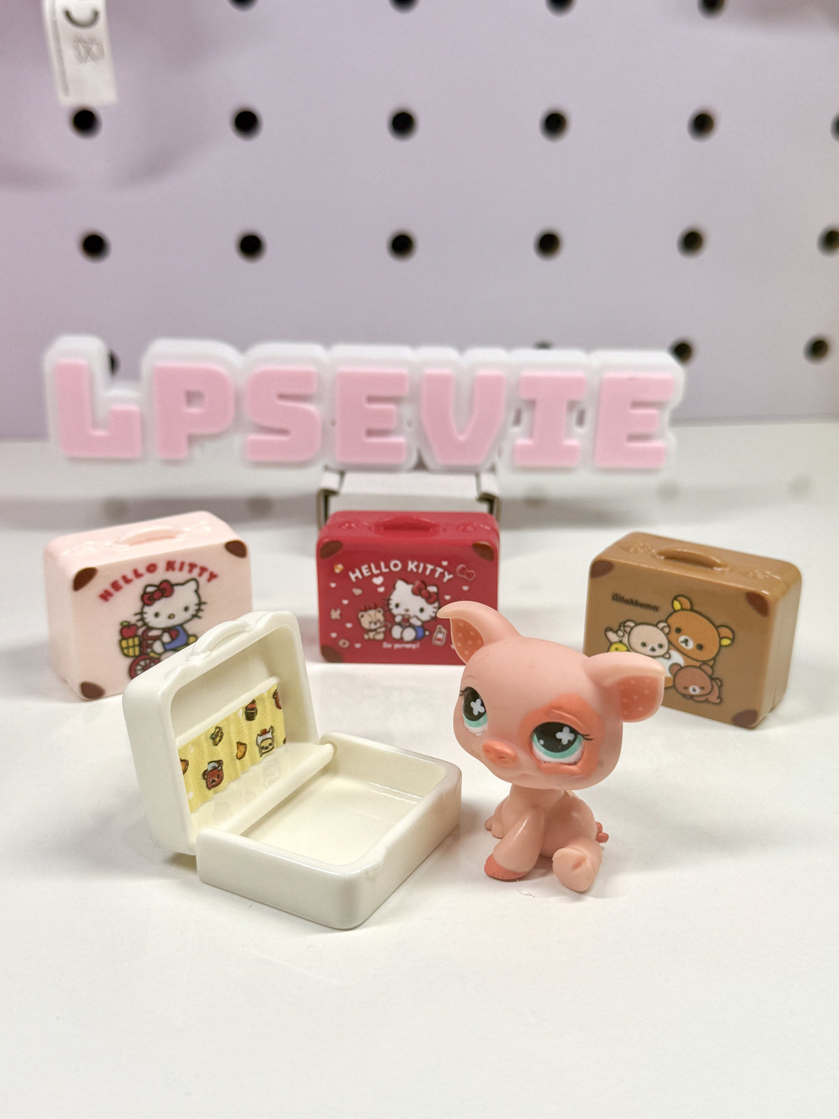 Miniature Suitcase for LPS | Opening Dollhouse Travel Case Accessory