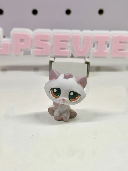 Authentic Littlest Pet Shop Bon Bon Sitting Cat #1637 | Lavender Purple Cat with Orange Eyes Hasbro G2 LPS