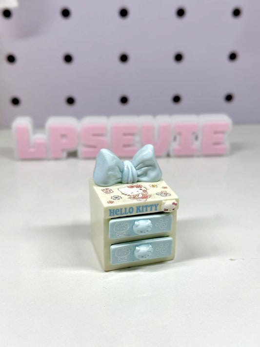 1 PC Miniature Kawaii Character Nightstand with Bow Topper – 2-Drawer Bedside Table | Dollhouse Bedroom Furniture