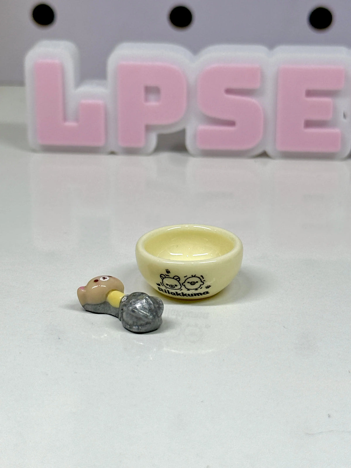 1 Miniature Kawaii Bear Baking Set – Mixing Bowl, Whisk & Magic Wand | Dollhouse Kitchen & Bakery Accessories