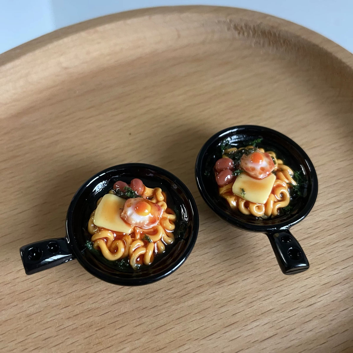 Realistic Miniature Ramen Noodle Pan | Custom Fake Food Accessory for 1:12 Dollhouses & Dioramas